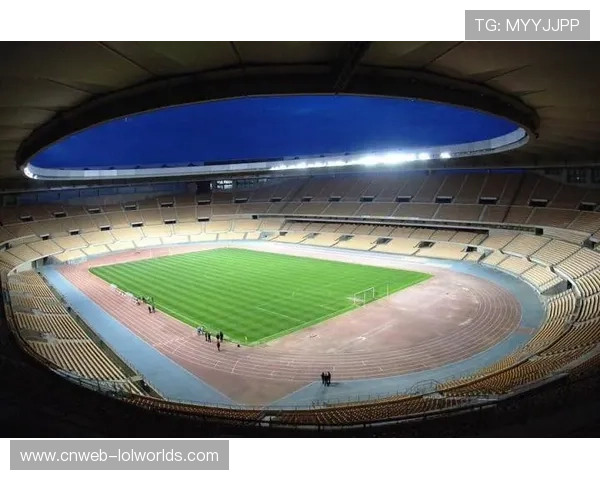 塞维利亚新球场项目已获市政府与大区政府批准,月底提交详细规划研究 塞维利亚新球场项目已获市政府与大区政府批准,月底提交详细规划研究